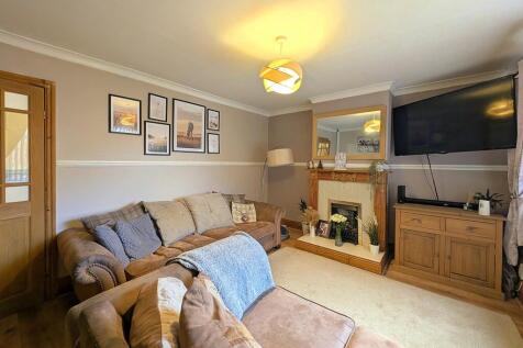 Malham Road EweMove Brighouse Olly (10)