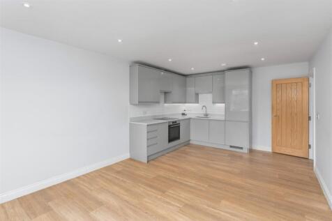 Flat 9, 30 Crouch Street, Banbury-8.jpg