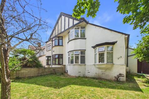 Nestled in a sought-after neighbourhood, this charming Victorian semi-detached house offers a perfect blend of character and modern convenience. Boasting three well-proportioned bedrooms, this propert