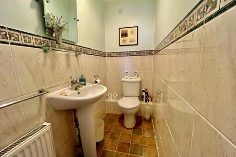 Ground Floor Cloakroom