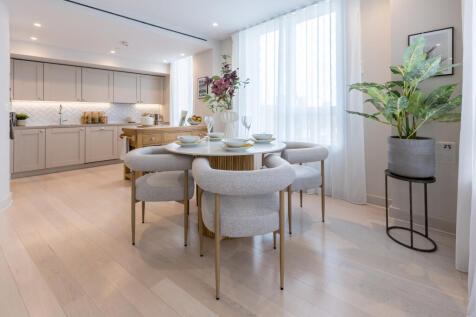 Landsby show flat