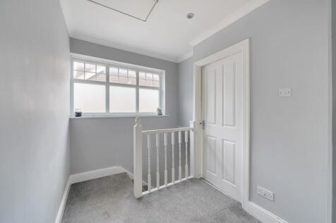 1343927-22-68a5f5...