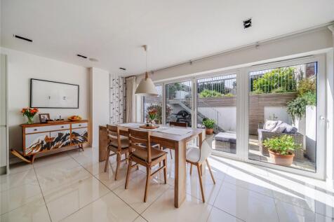 Kitchen/Family Room