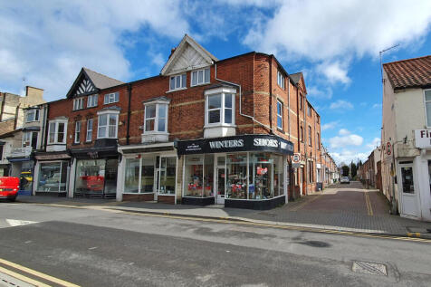 Office to rent in driffield