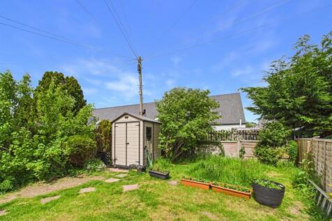 CAM03924G0-PR0062-STILL012.jpg