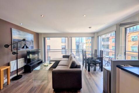 ** Zero Deposit Guarantee Available **
Available NOW! With its immaculate condition, Bridgfords are proud to present this 2 bed, 2 bathroom, fully furnished apartment with balcony and parking. This wi