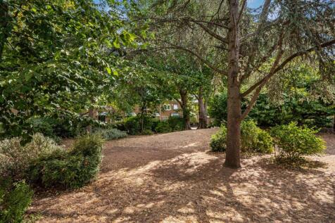 Communal Gardens