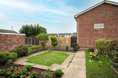 Front garden.jpg
