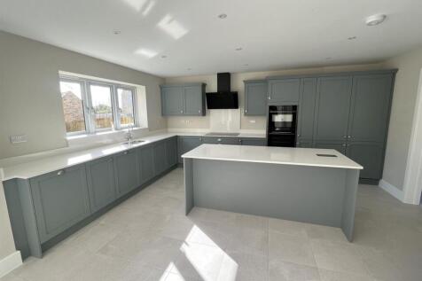 kitchen/family room