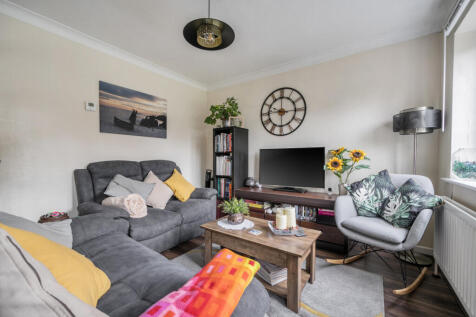 1374623-17-690dd2...