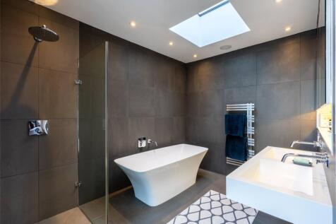 5 bed, 4 bath Detached in Edinburgh - Photo 29