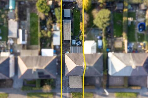 36 Cherry Holt Retford Drone Above.jpg