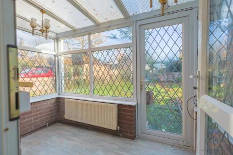 2a peterbourhg road -16.jpg