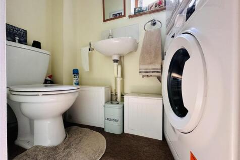 Downstairs Cloakroom