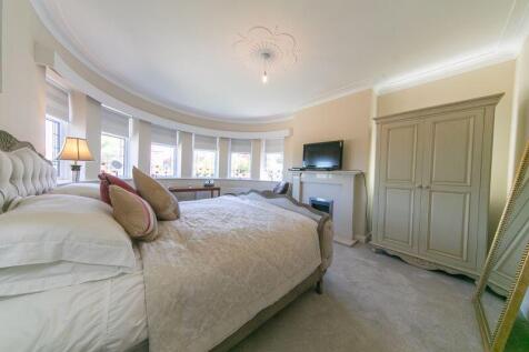 Ground floor bedroom