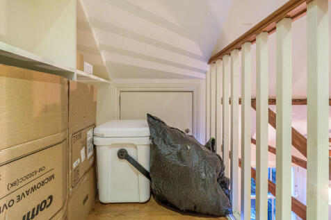 1385092-12-6929c9...