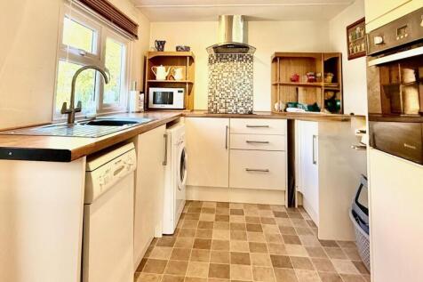 edited kitchen.jpg