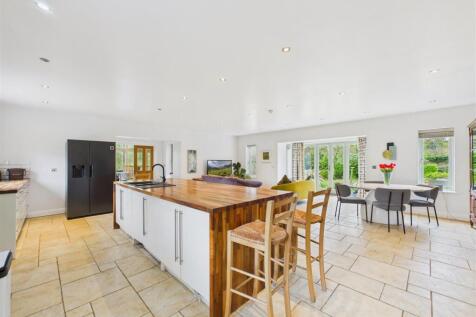 Open Plan Living Kitchen