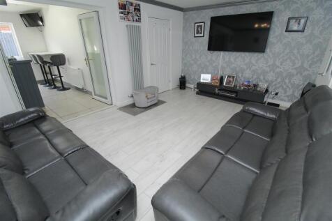 Lounge1.JPG