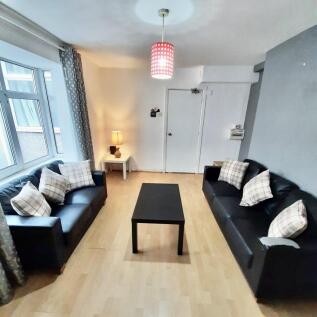 56 cromwell - lounge