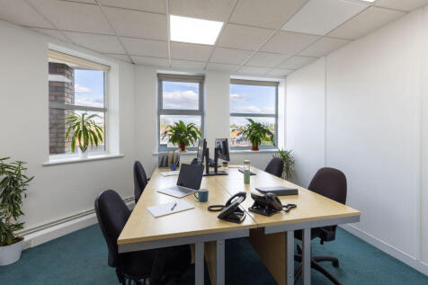 4 Person Office