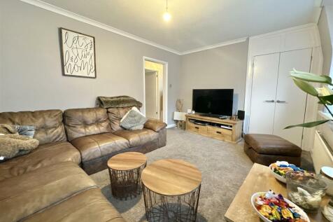 Briseham Road - 2.jpg