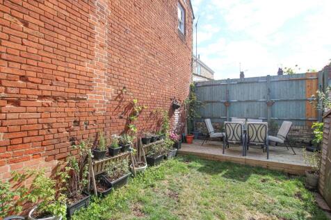 IMG_4882 gdn.jpg