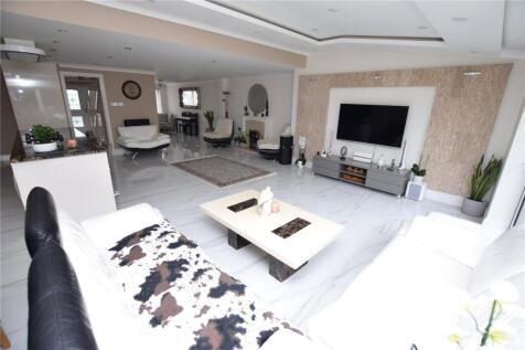 lounge 3