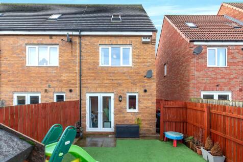 Windmill Meadows - Rear