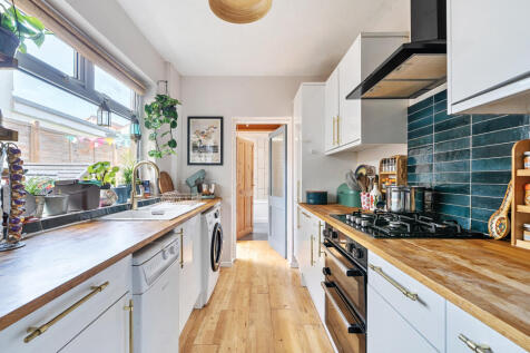 1305238-8-6851486...