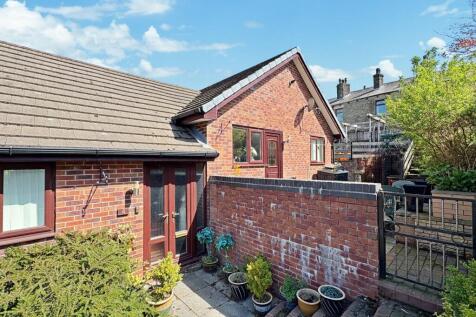 Side Aspect Entrance