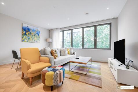 "A two bedroom apartment" / "24 Hour Concierge" / "Gym" / Cinema Room" / "Communal Roof Terrace" / "Balcony"