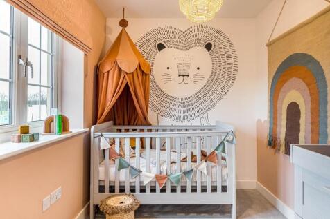 Similar Show Home