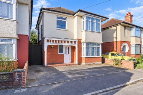 4 Bedroom Detached in BH10 4HA