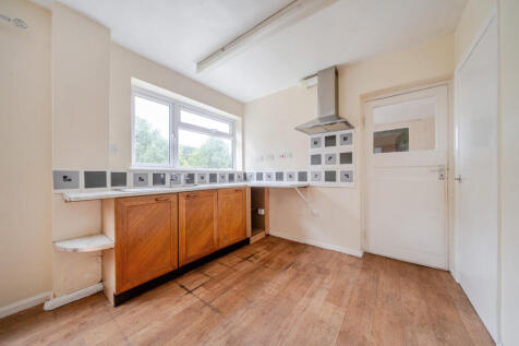 1347407-7-68b8797...