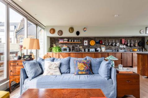 Rampart St 8-18 F11 - 17.jpg