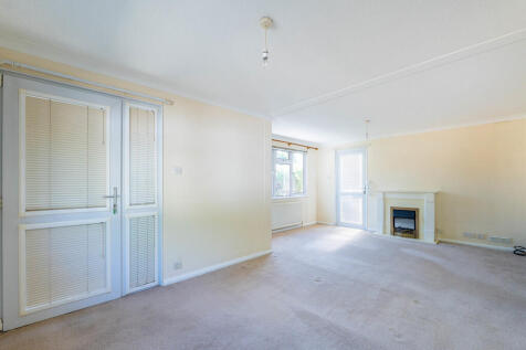 Living /Dining Ro...