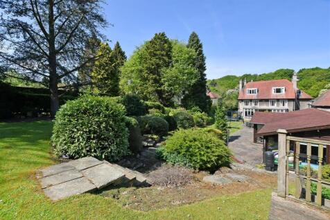 8 bed, 5 bath Detached in Sheffield - Photo 67