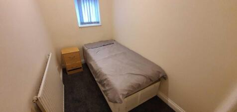 SUPPORTED ACCOMMODATION * 1x ROOMS AVAILABLE * FULLY FURNISHED*FREE WIFI' AVAILABLE IMMEDIATELY * TENANTS