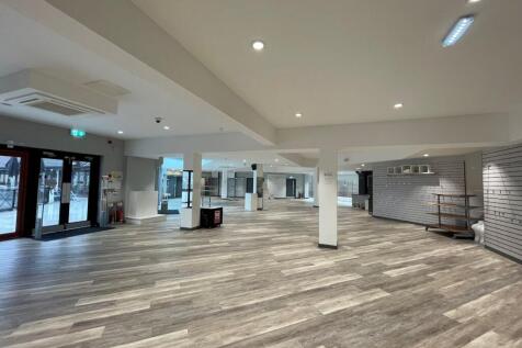 unit 40 interior 003.jpg