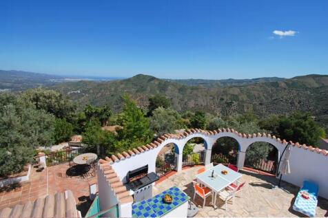 Comares-Countryhome-
