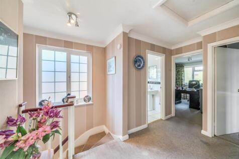 Stairs & First Floor Landing: