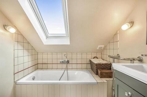 FOR SALE - Duke Road, W4