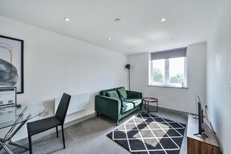 1298381-6-684fe0d...