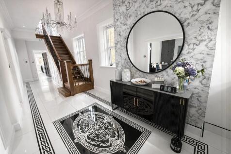 entrance hall .jpg