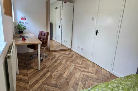 WhatsApp Image 2025-06-29 at 23.19.34 (3).jpeg