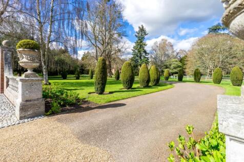 Gated Driveway