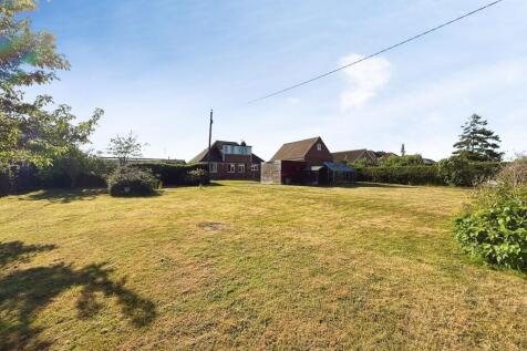 Rear Elevation & Gardens