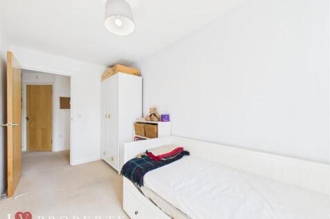 CAM05016G0-PR0106-ST