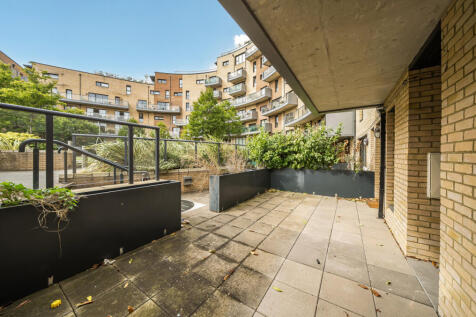 1354172-4-68c182c...